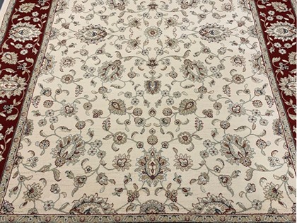 14 Castello Beige Rood - 160x230 cm - € 249,00