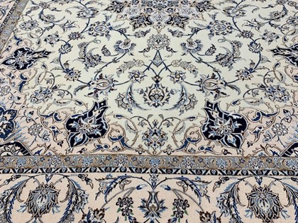 Nain 6LA 207 x 250 cm.in voorraad