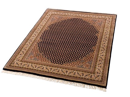 Mir Corner - in 170 x 240 cm op voorraad