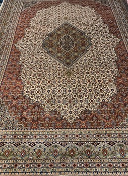 Bidjar Terra Creme 255x352 cm