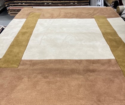catarina brown170x240 cm € 359,00